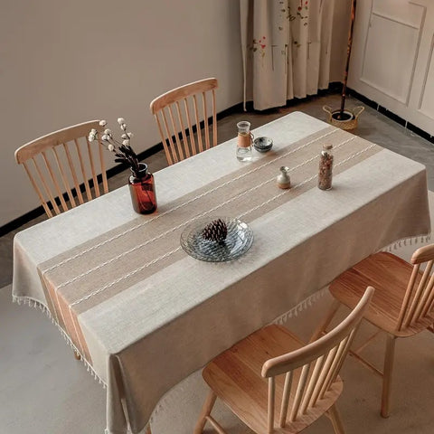 Ravello Linen Tablecloth - Geometric Pattern with Tassels, Stain-Resistant 1
