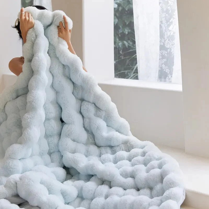 Ravenna Blanket Throw - Ultra-Soft Faux Fur, All-Season Comfort 1