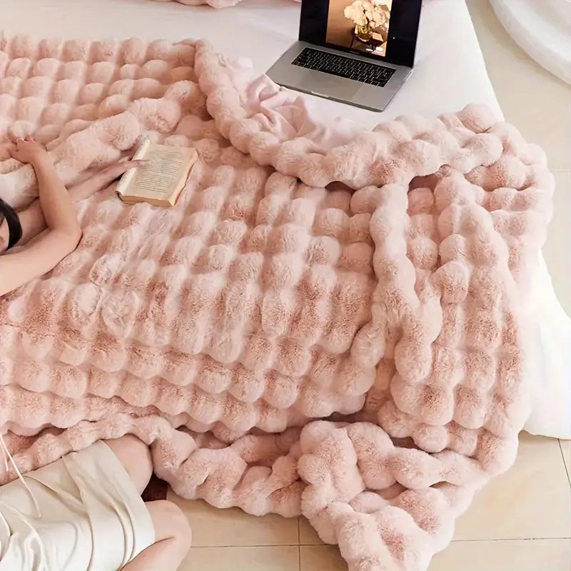 Ravenna Blanket Throw - Ultra-Soft Faux Fur, All-Season Comfort 6