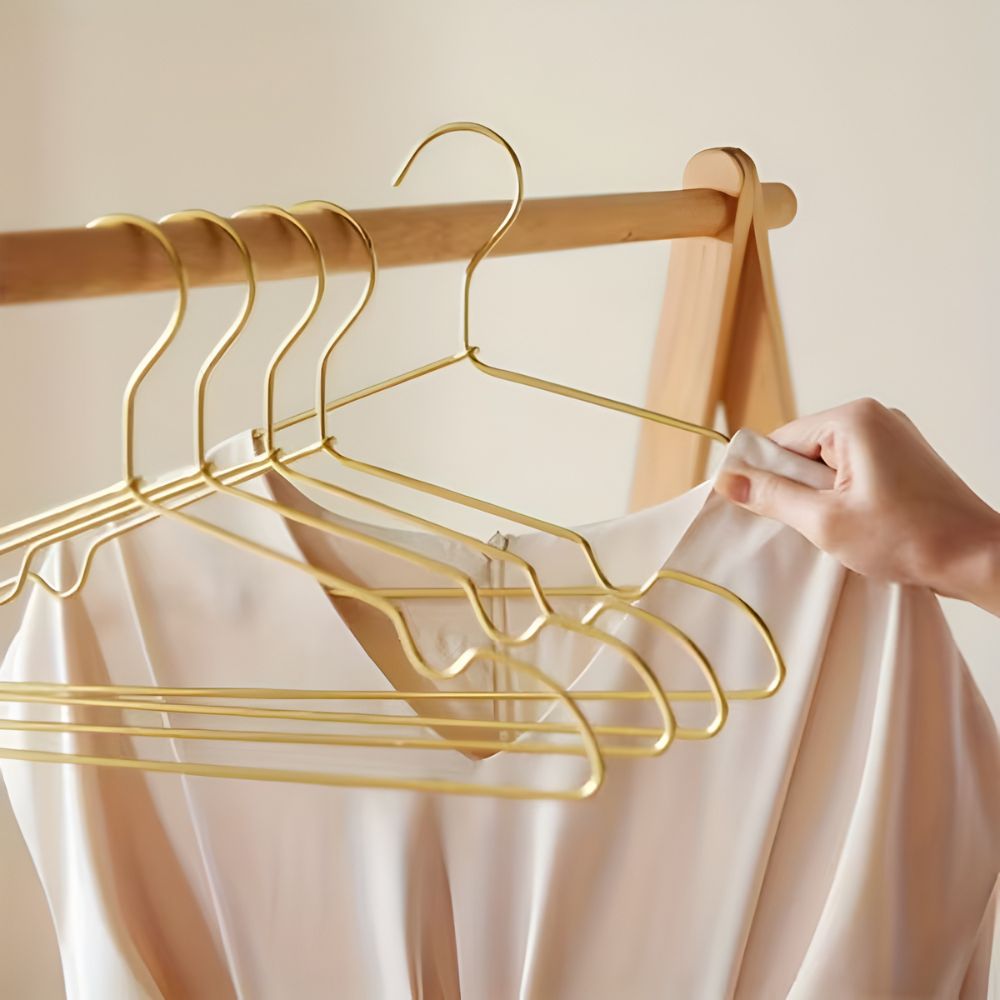 SleekLine Clothes Hangers - Durable Aluminum, Space Saving 12-Piece Set 1
