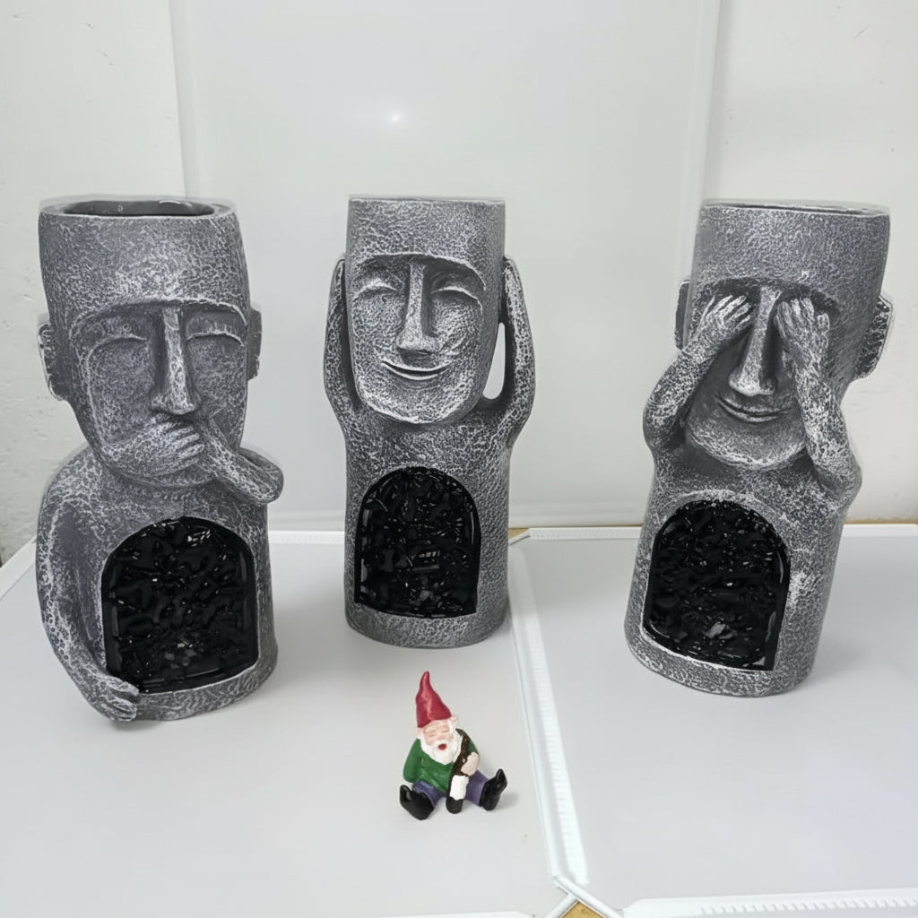 StoneGlow – Solar Moai Planter Statue – Decorative Garden Light Accent