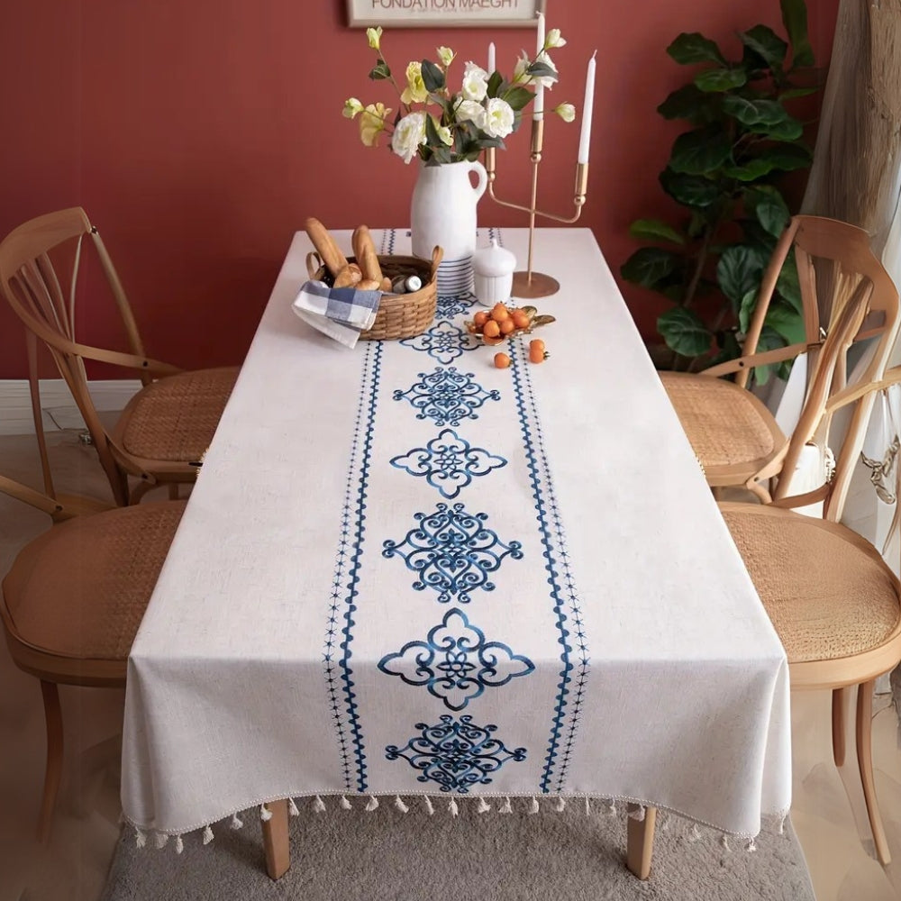 Sorella Embroidered Tablecloth - Microfiber-Linen Blend, Elegant Design 1