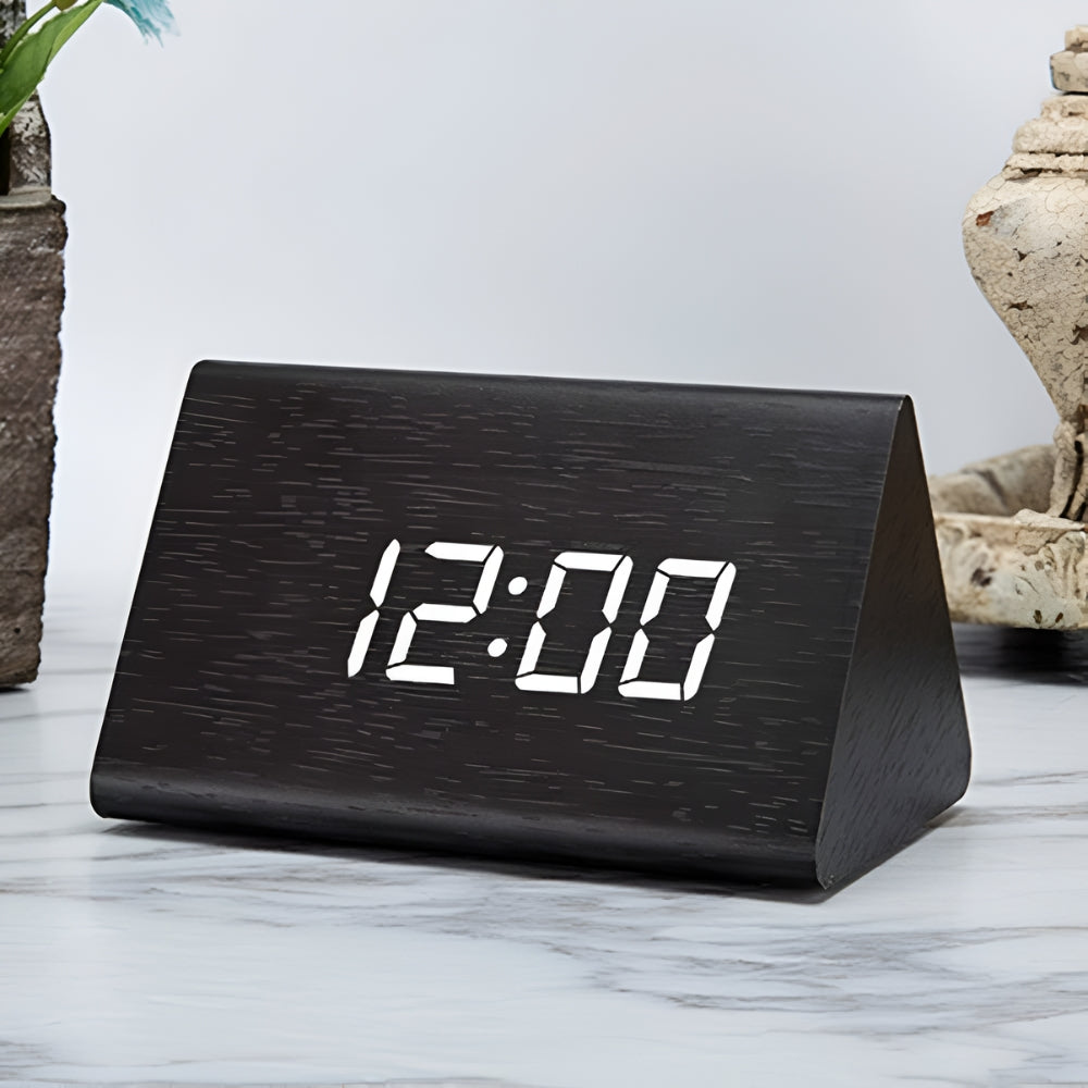 ZenWood – Wooden LED Alarm Clock
