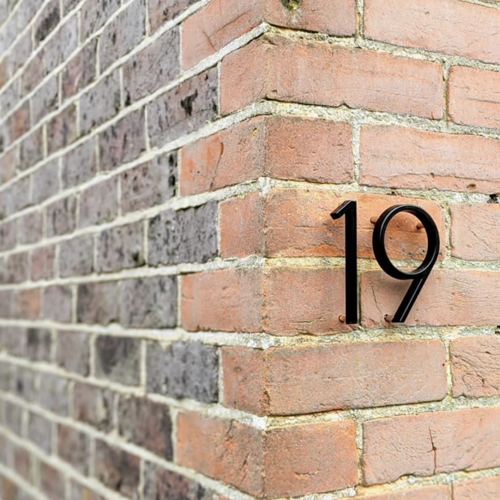 Trilo House Number Sign - Zinc Alloy, Modern Floating Design 4