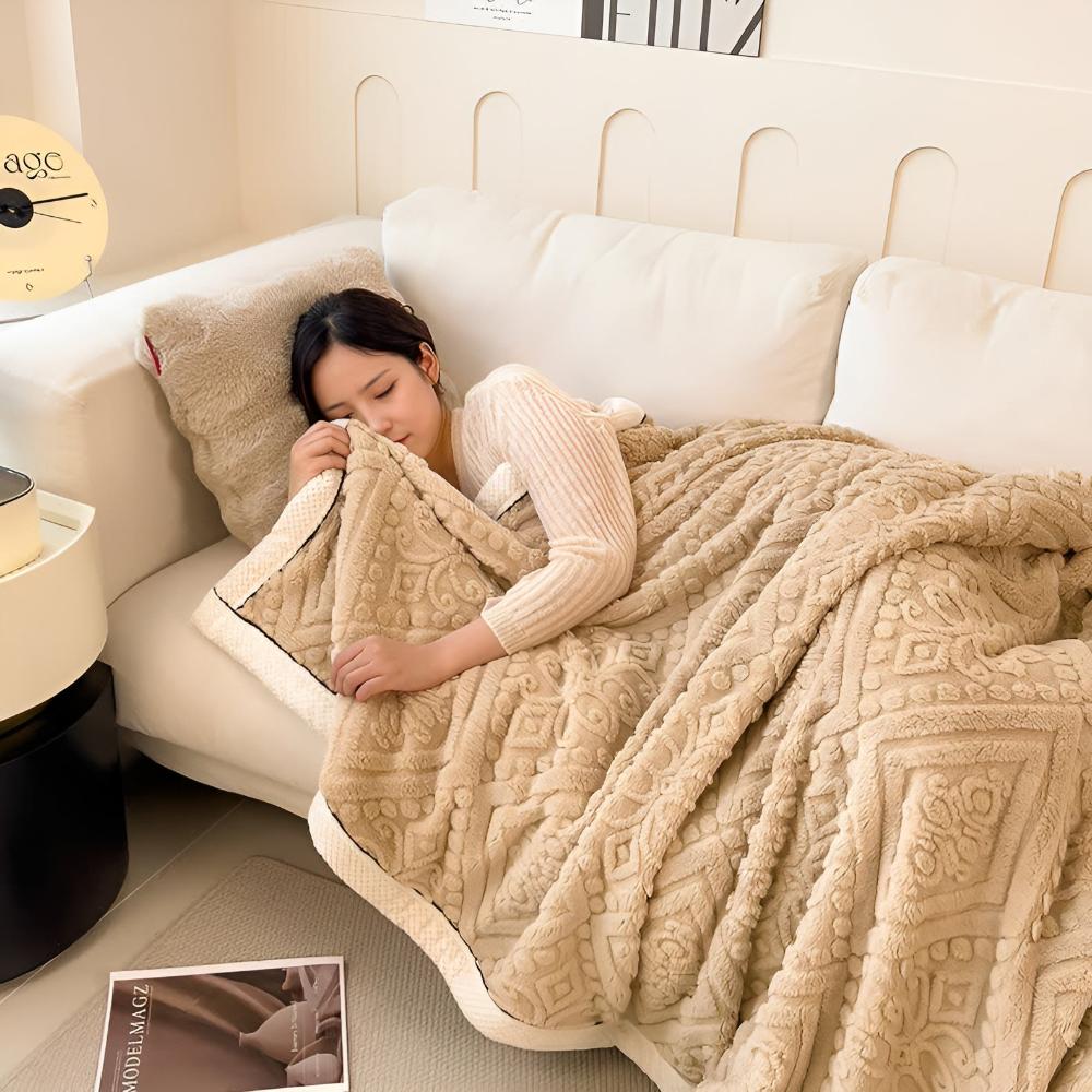 Vesper Velvet Blanket - Plush Sherpa Backing, Year-Round Comfort 8