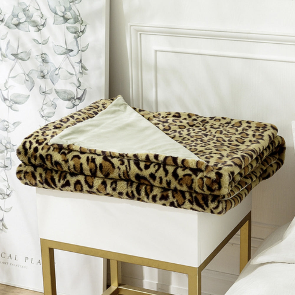 Wren Leopard Print Blanket - Ultra-Soft Faux Fur, Cozy Throw 2