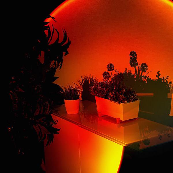 SolaraGlow – 360° Sunset Projection Mood Lamp